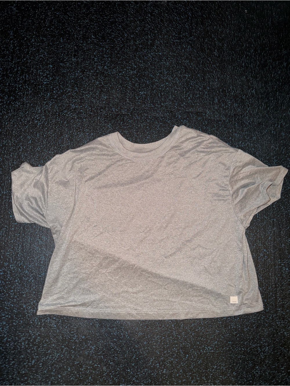 Vuori Halo Performance Cropped Tee